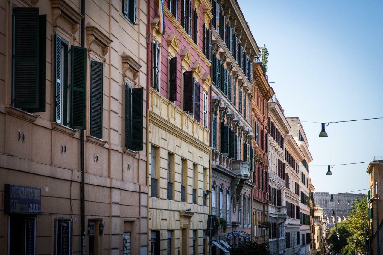 Art Nouveau Roma Colosseo Suites Exterior photo